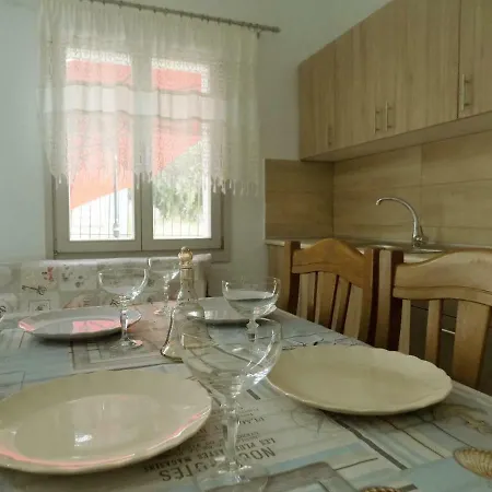Villa Vivian Kamelia House *