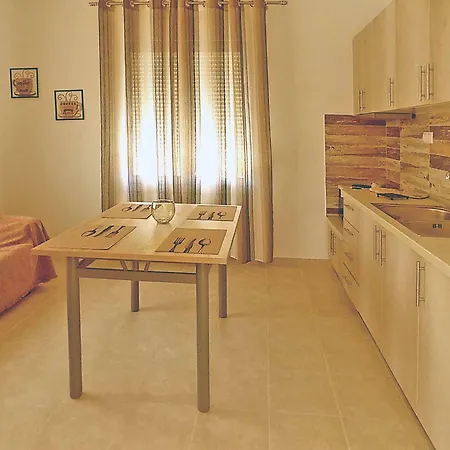 Villa Vivian Kamelia House *