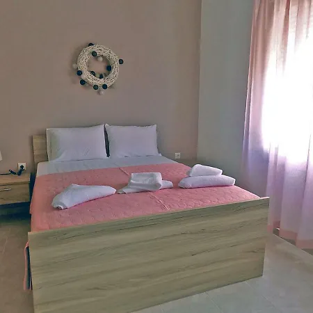 Villa Vivian Kamelia House *